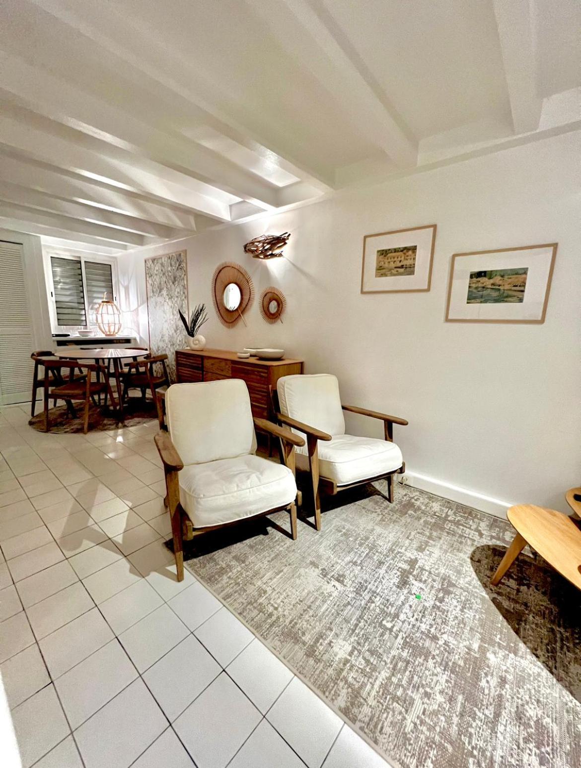 Bungalow Sucrier, Les Pieds Dans L'Eau Terre-De-Haut Exterior photo